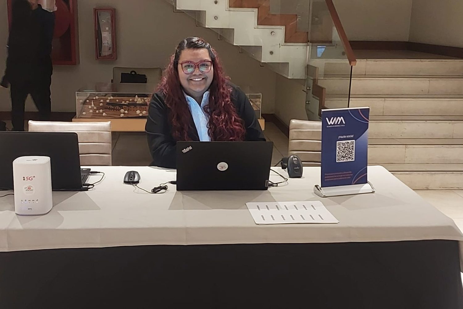 Mesa de registro de asistentes