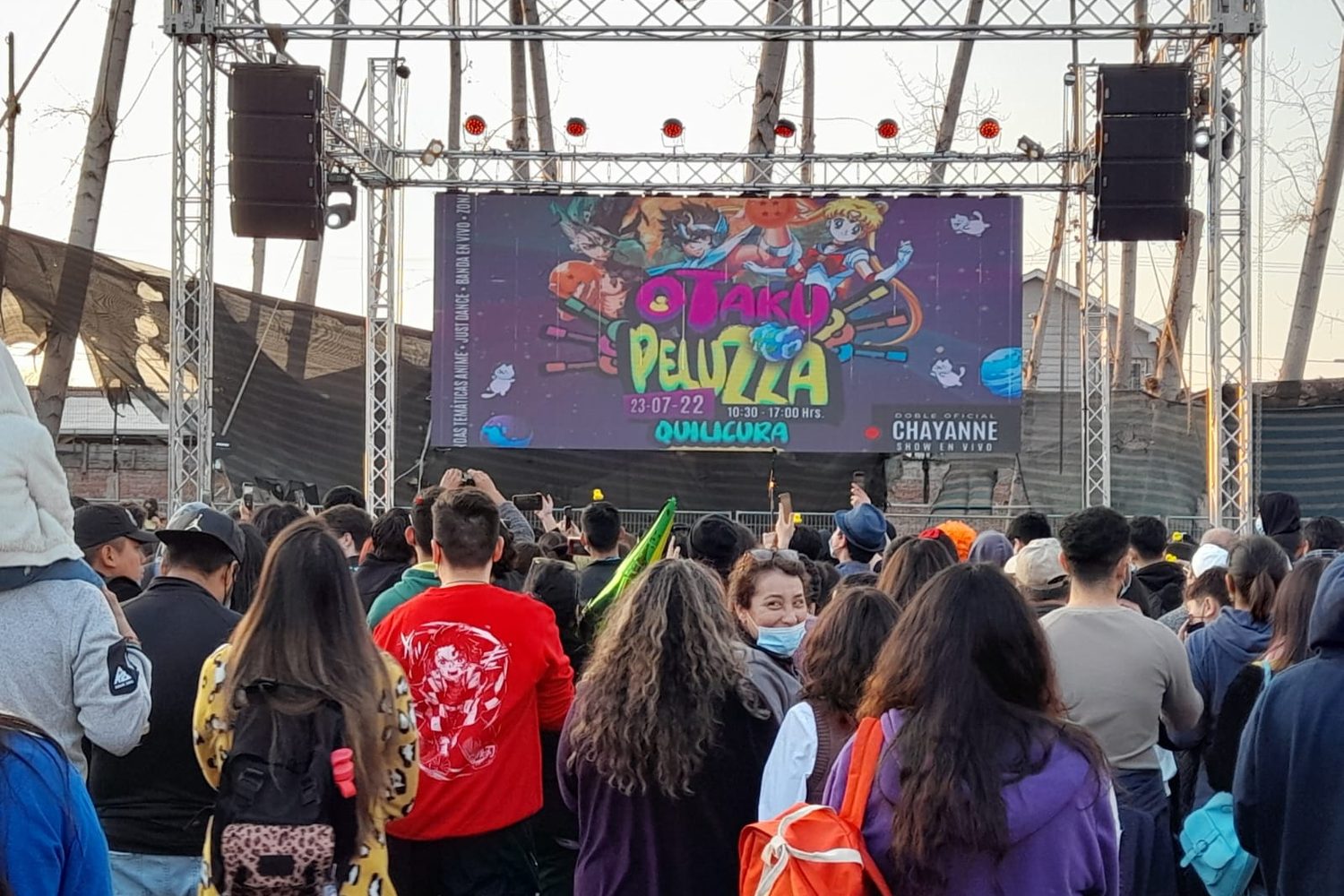 Escenario con audio y pantalla LED